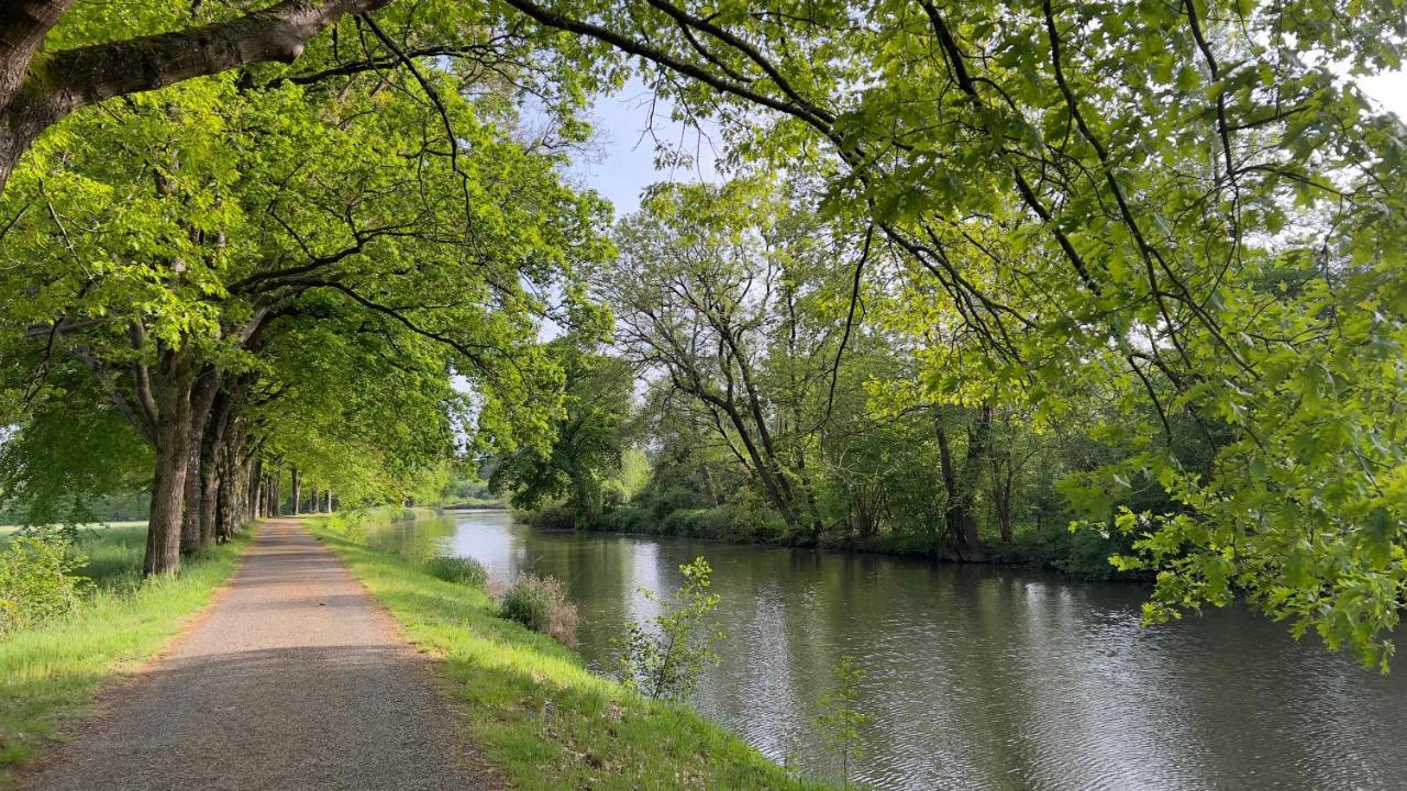 Central Brittany B And B Rohan エクステリア 写真